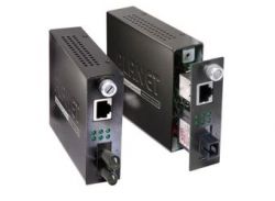 FST-806A20, 10/100Base-TX to 100Base-FX WDM Smart Media Converter - Tx: 1310) - 20KM